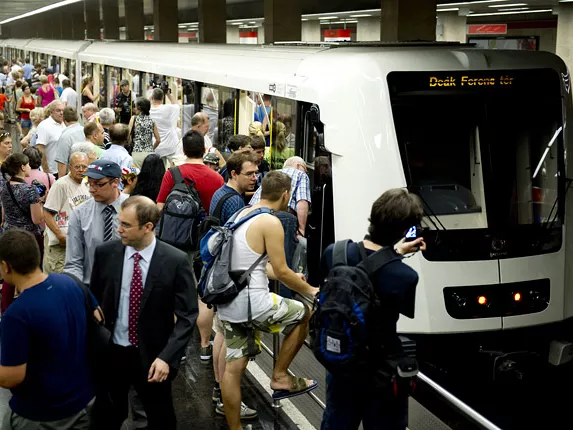 Végre elindul az első Alstom-szerelvény