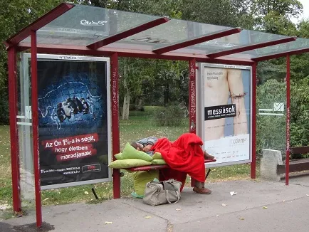Tovább szegényedett a többség