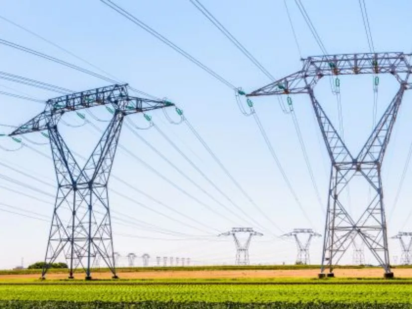 Egyesül három versenypiaci energiakereskedő vállalat