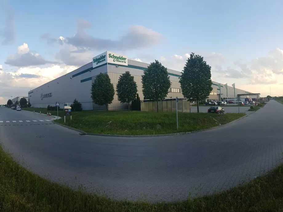 16 milliárdos okosgyár épül Dunavecsén