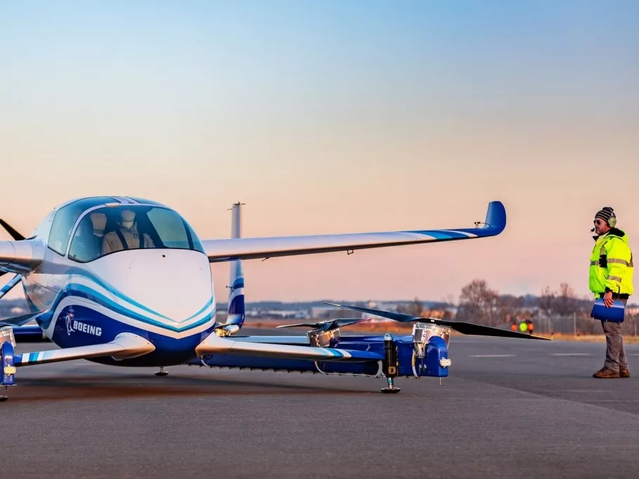 Letesztelték a Boeing önvezető repülő autóját