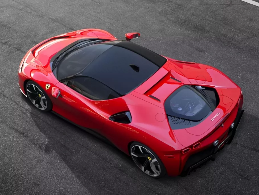 Hibrid meghajtású kocsit dob piacra a Ferrari