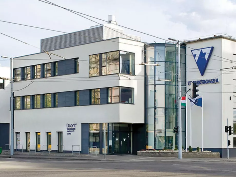 Négymilliárdos fejlesztés a 77 Elektronika budapesti telephelyén