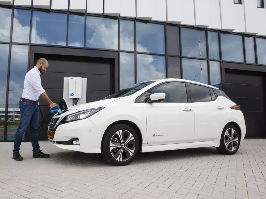 Az e-járművek energiát tudnak visszatáplálni a hálózatba