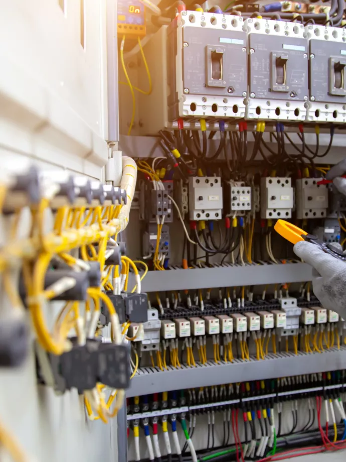 Turbulencia az energiapiacon: Stratégiai korszerűsítéssel csökkenthetők a költségek és növelhető a hatékonyság