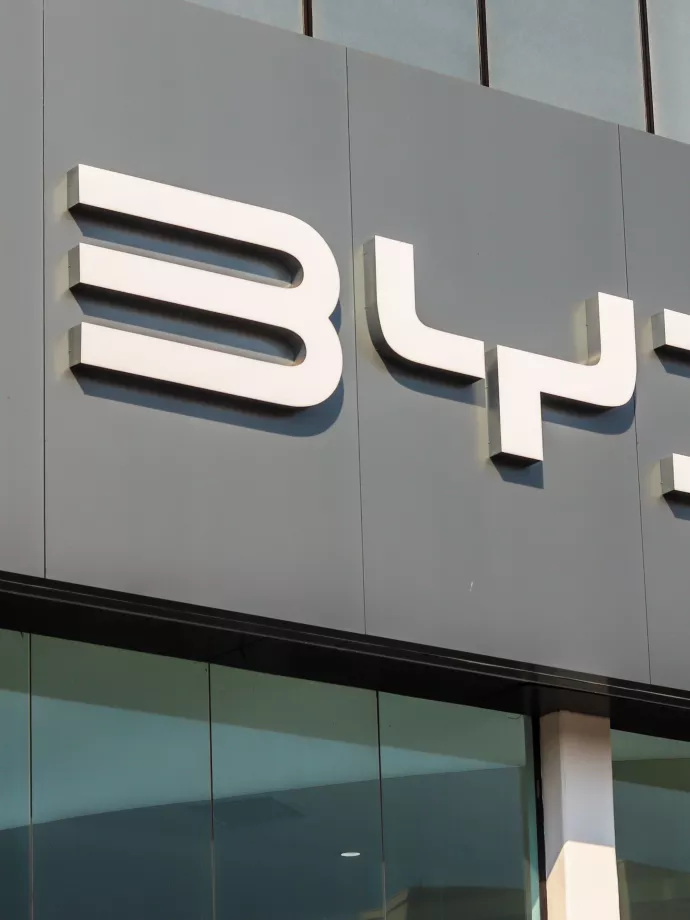 A BYD is beszáll a humanoid robotok versenyébe