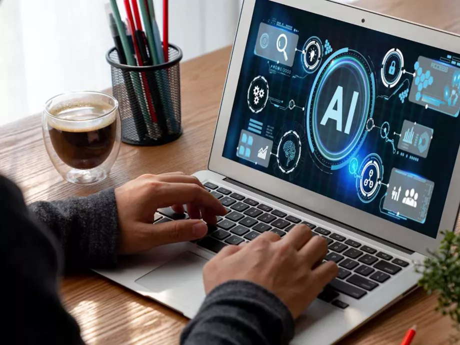 Hogyan alakítják át az AI PC-k a vállalati IT-rendszereket?
