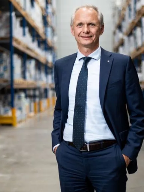Hatéves mélypontra csökkent a kontármunka átlagos kárösszege